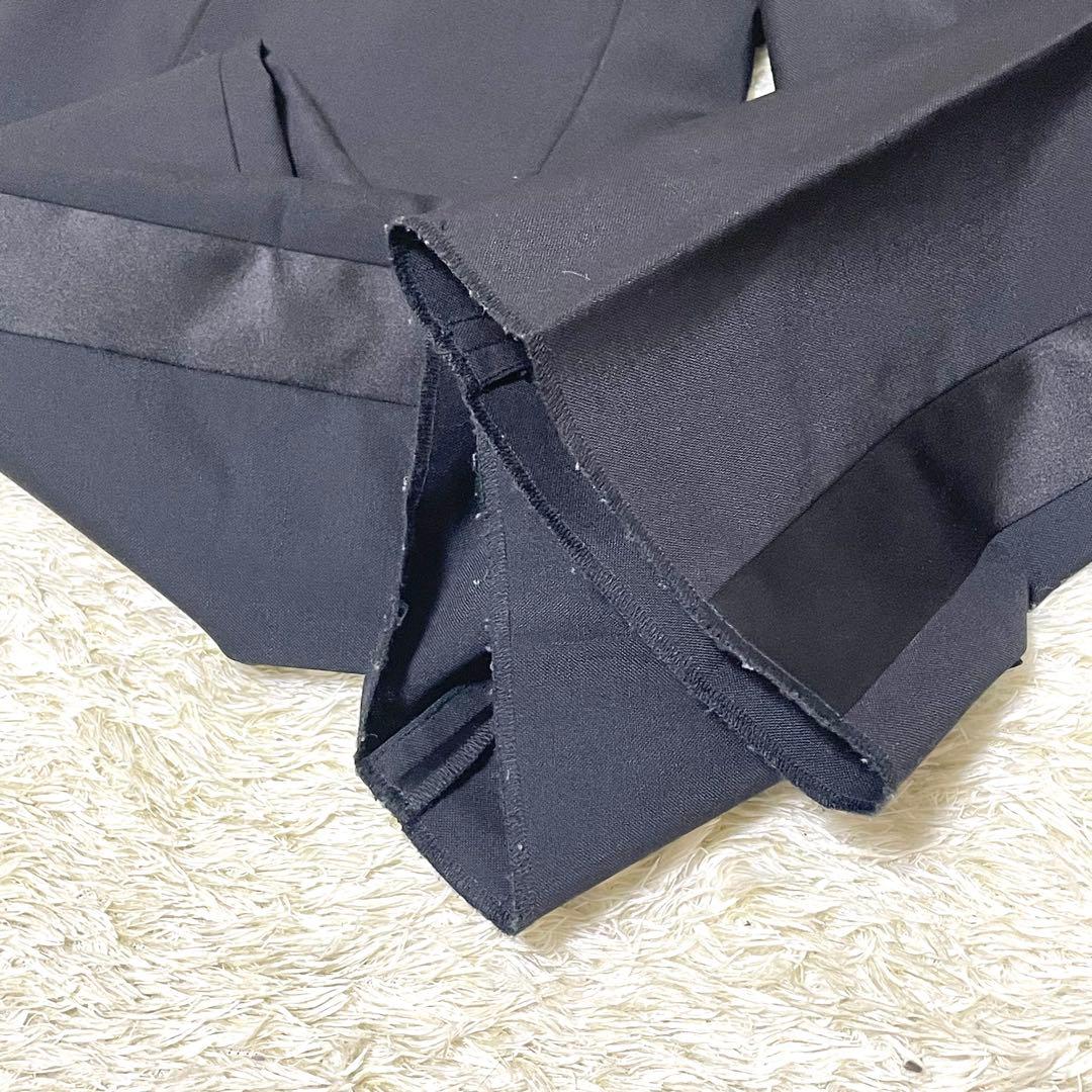 Burberry バーバリー　【美品】スラックス　ドレスアップ　ブラック　羊毛