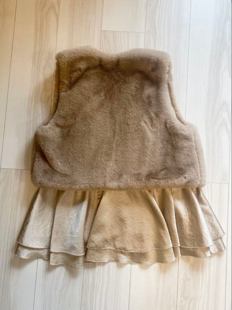 【Arobe 】ファーフレアベスト