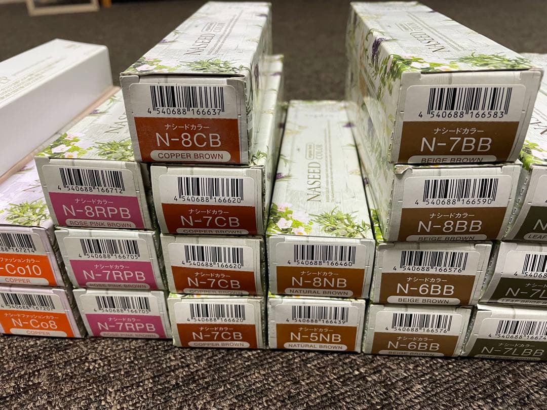 じ*み様 カラーリング剤セット 27本