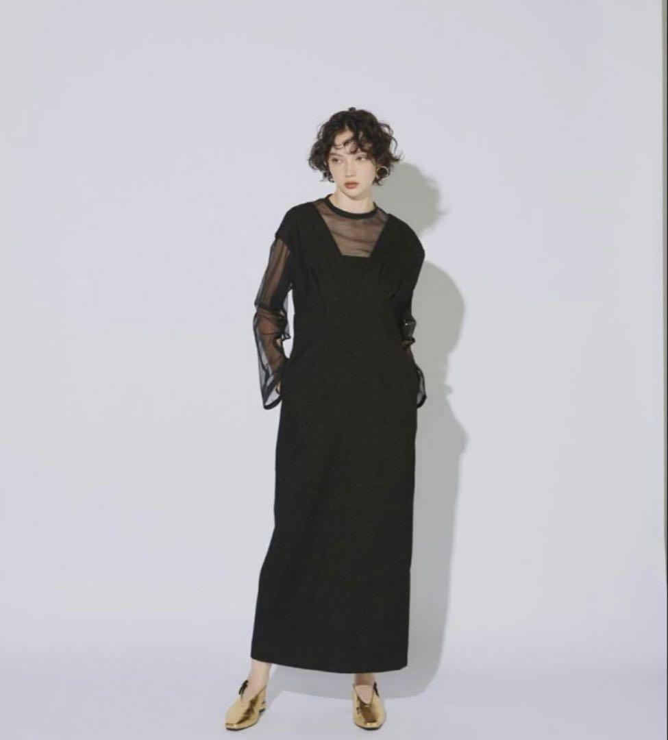 ANDRÉSD V line jacquard dress