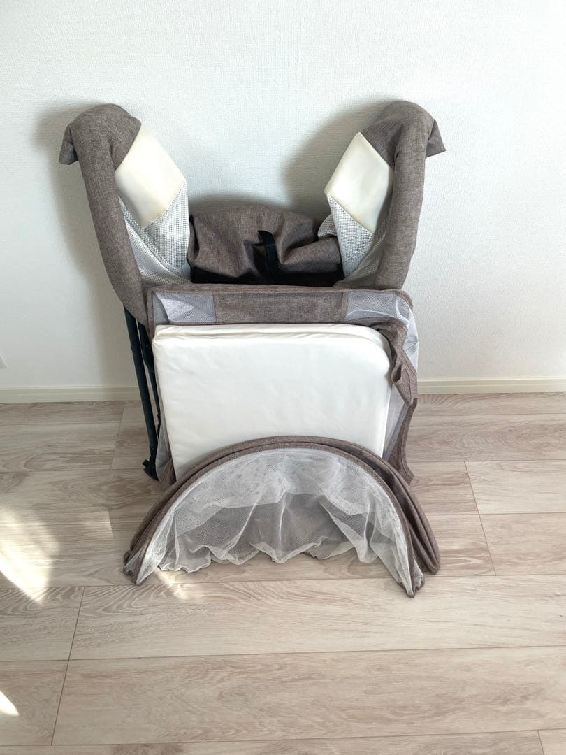 お値下げ！ブラウン メッシュ ベビーベッド