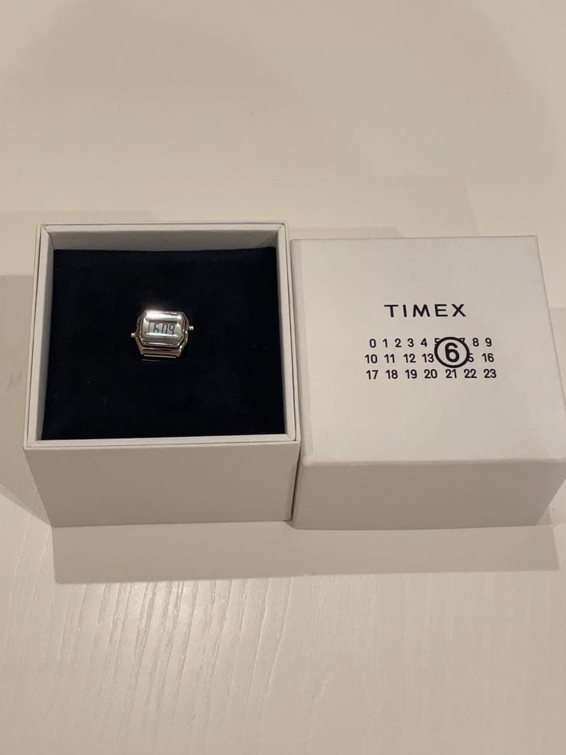 時計 TIMEX MM6 Maison Margiela Ring Watch SM