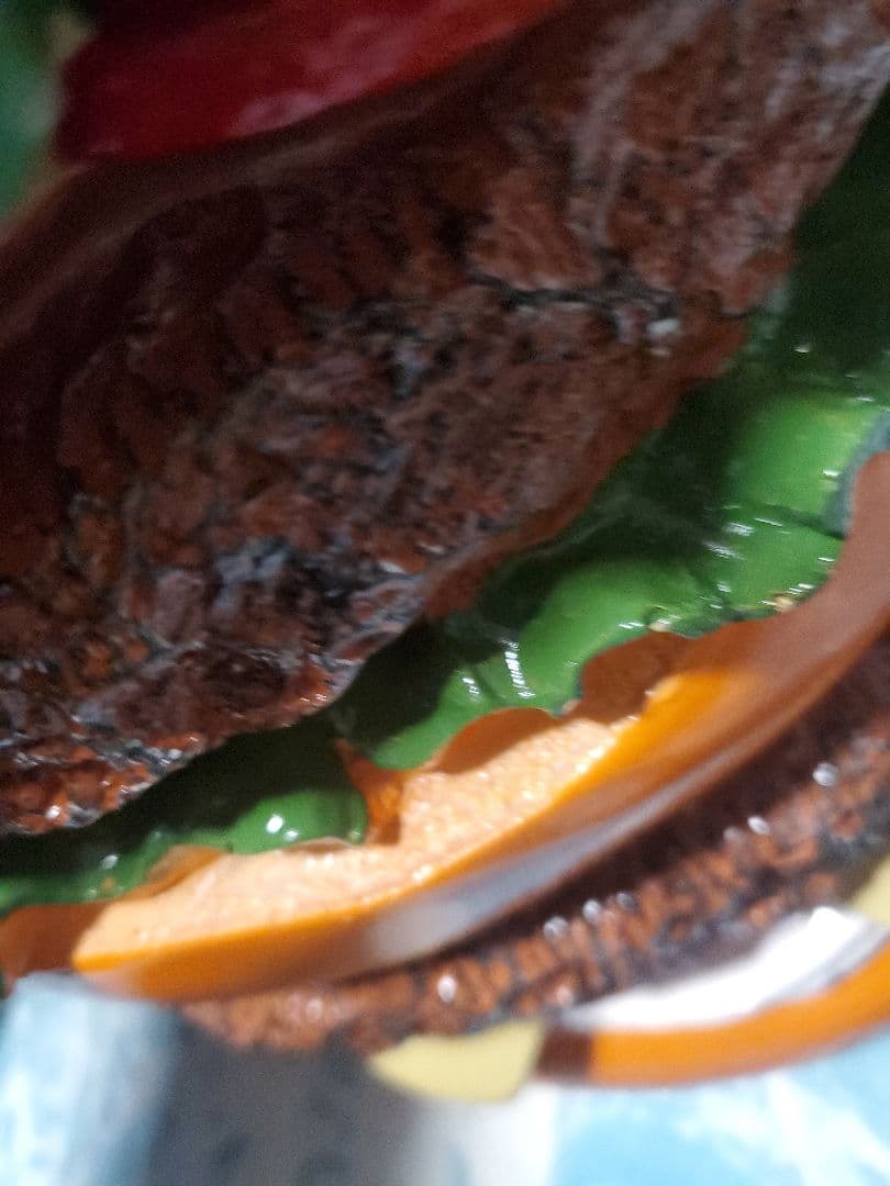 ハンバーガー形状スツール