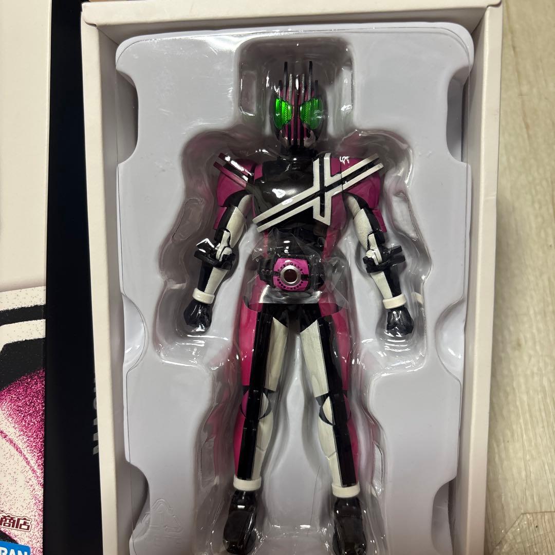 仮面ライダーディケイド　ネオディケイドライバーVer SHF 真骨彫