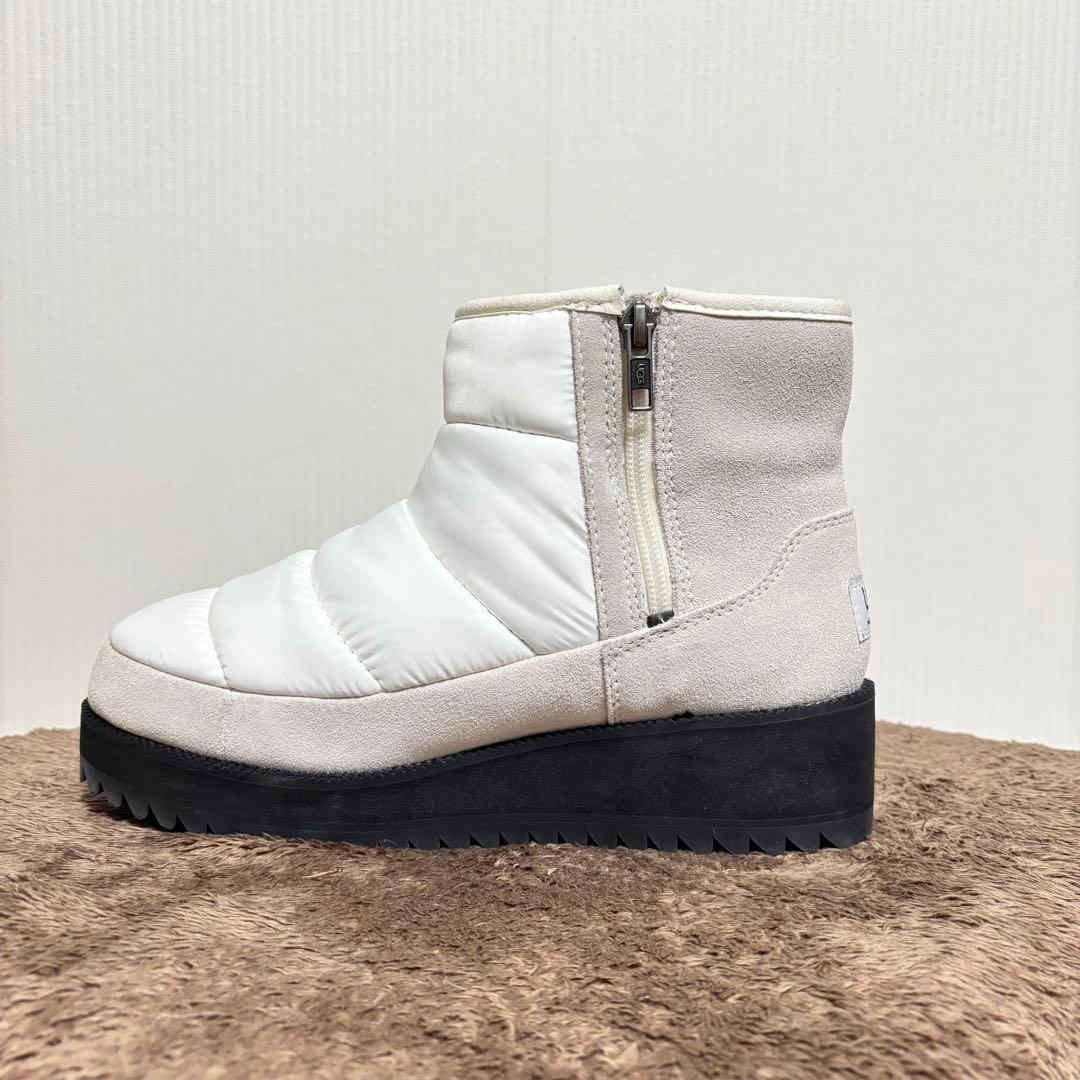 ＊*読様 UGG W RIDGE MINI ブーツ　厚底　防水　DRY TECK
