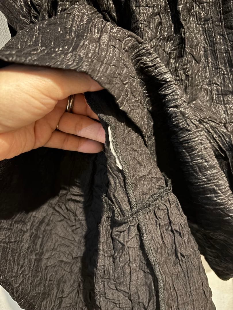 TORRAZZO DONNA ブラック ノースリーブチュニック　SHIPS