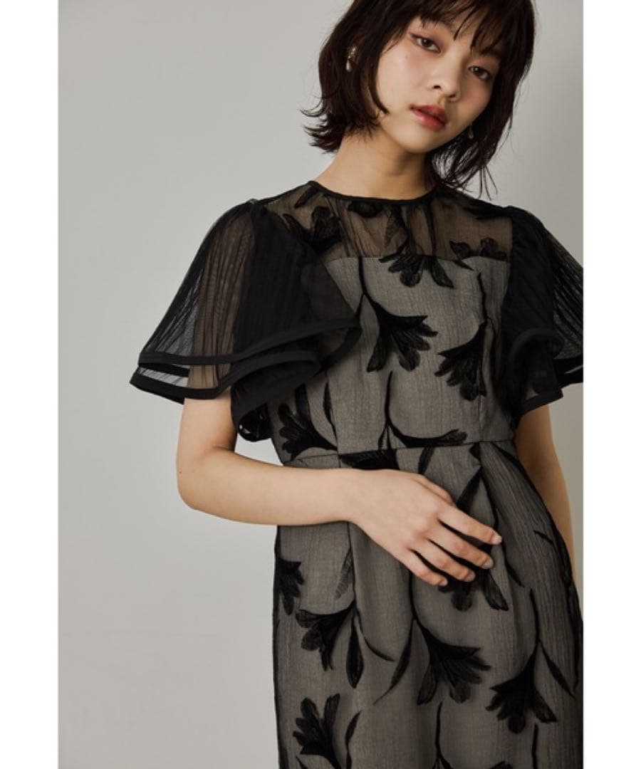 niana ドレス　ブライダル　パーティ