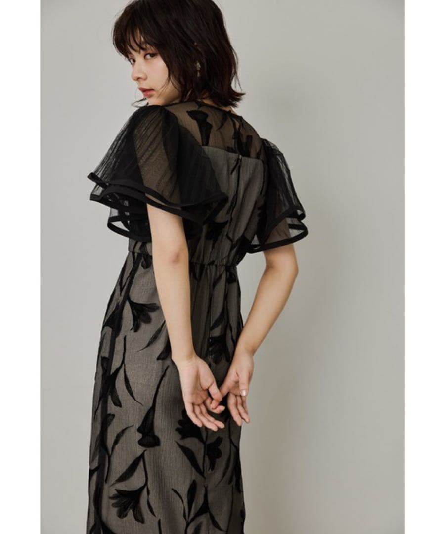 niana ドレス　ブライダル　パーティ