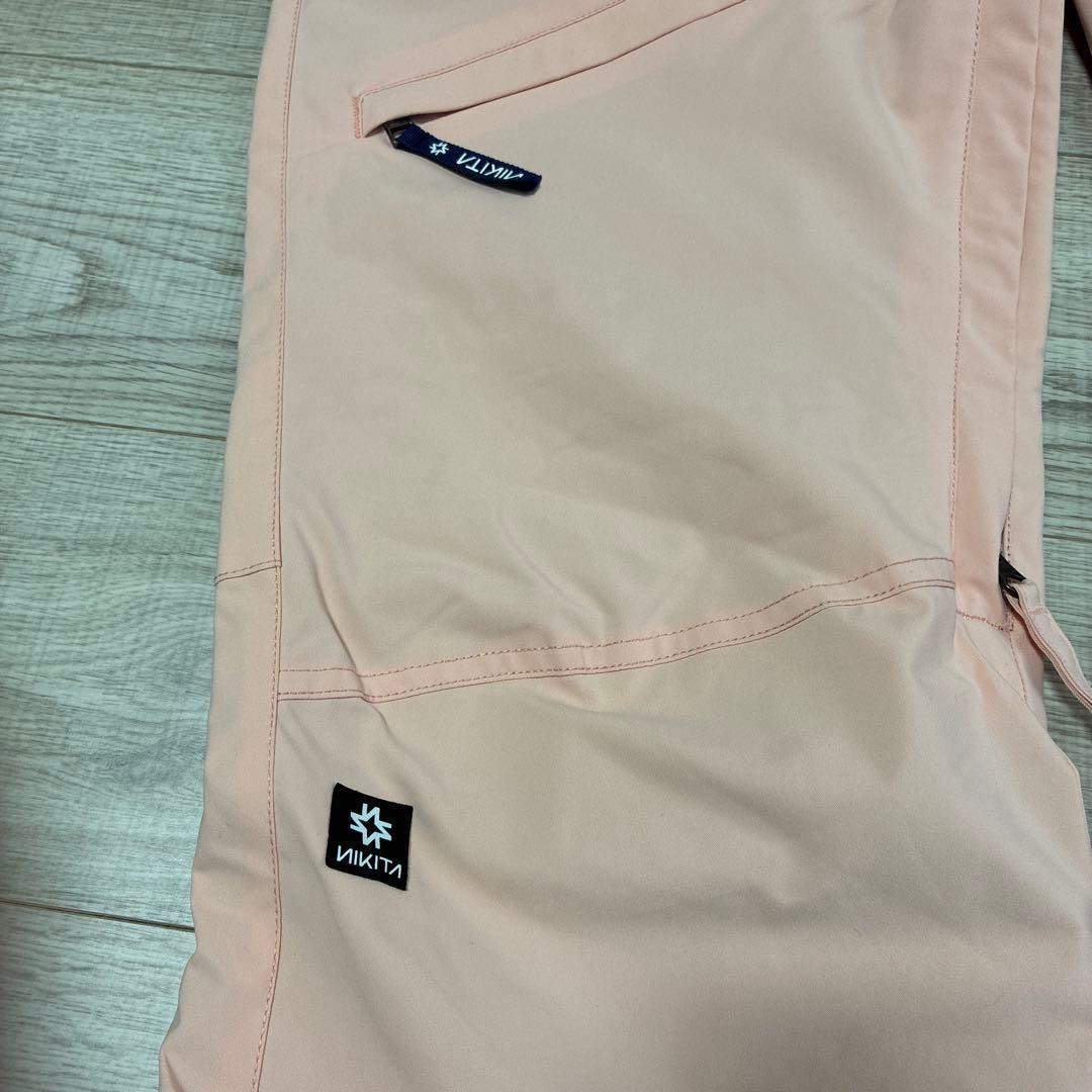 未使用 ニキータ NIKITA スノーボードウェア パンツ レディースＬ