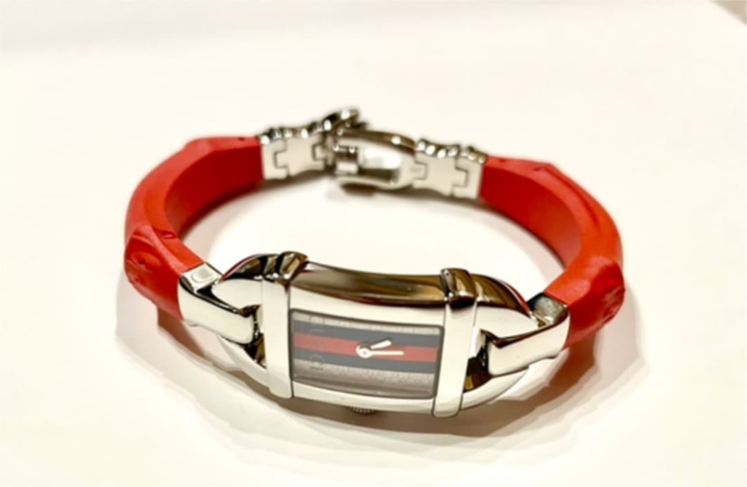 GUCCI レディース 腕時計 YA068552