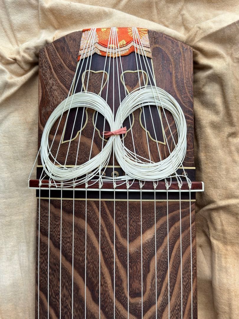 【K.】練習・初心者用お琴　13弦　並甲　すだれ彫り