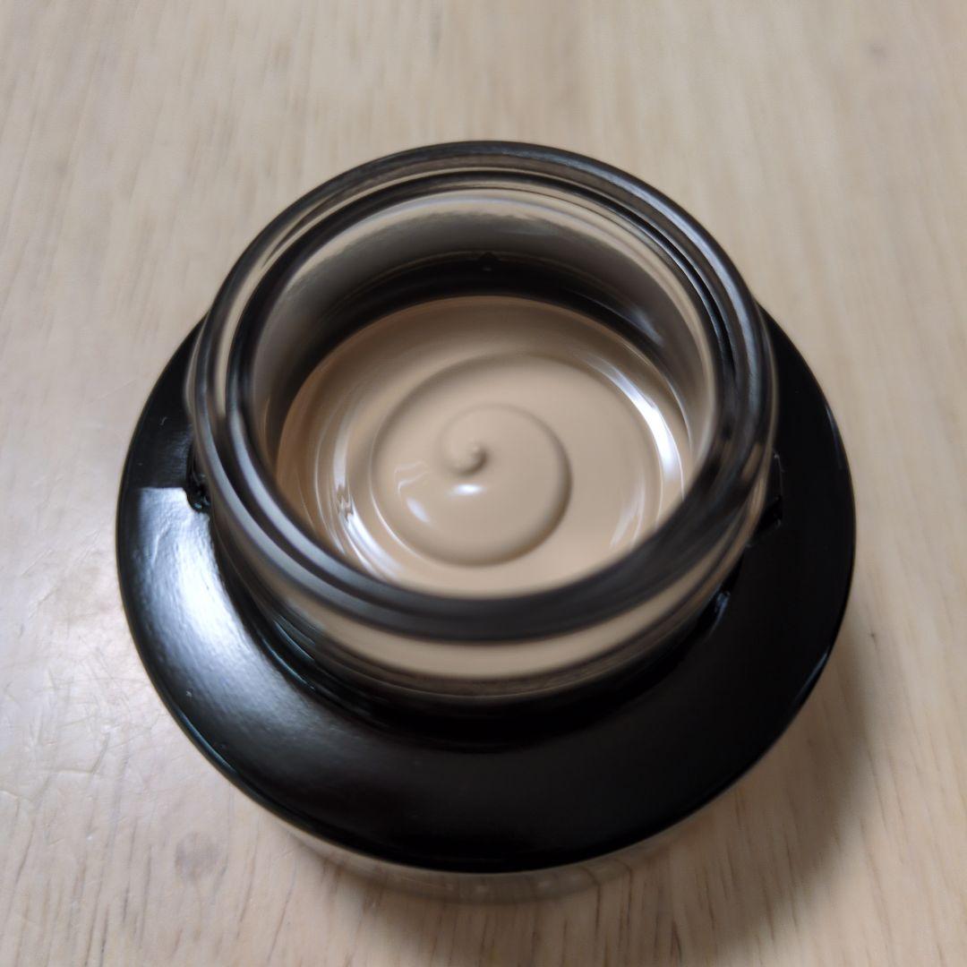 KANEBO ライブリースキンウェアⅡ 325