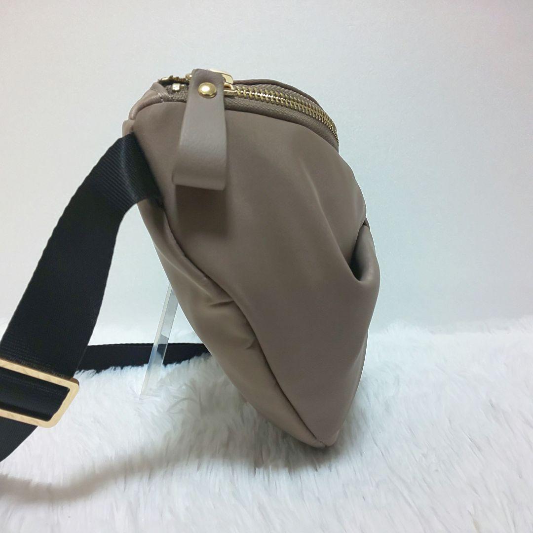 ✨美品✨TOCCA トッカ ボディバッグ ウエストポーチ ナイロン リボン 撥水