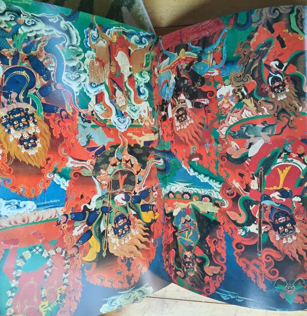 チベット仏教-美術-写真集(外箱、中箱、写真集。解説書 )