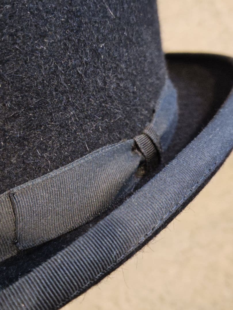 イギリス王室御用達 Lock&Co.Hatters ファーフエルトボーラーハット