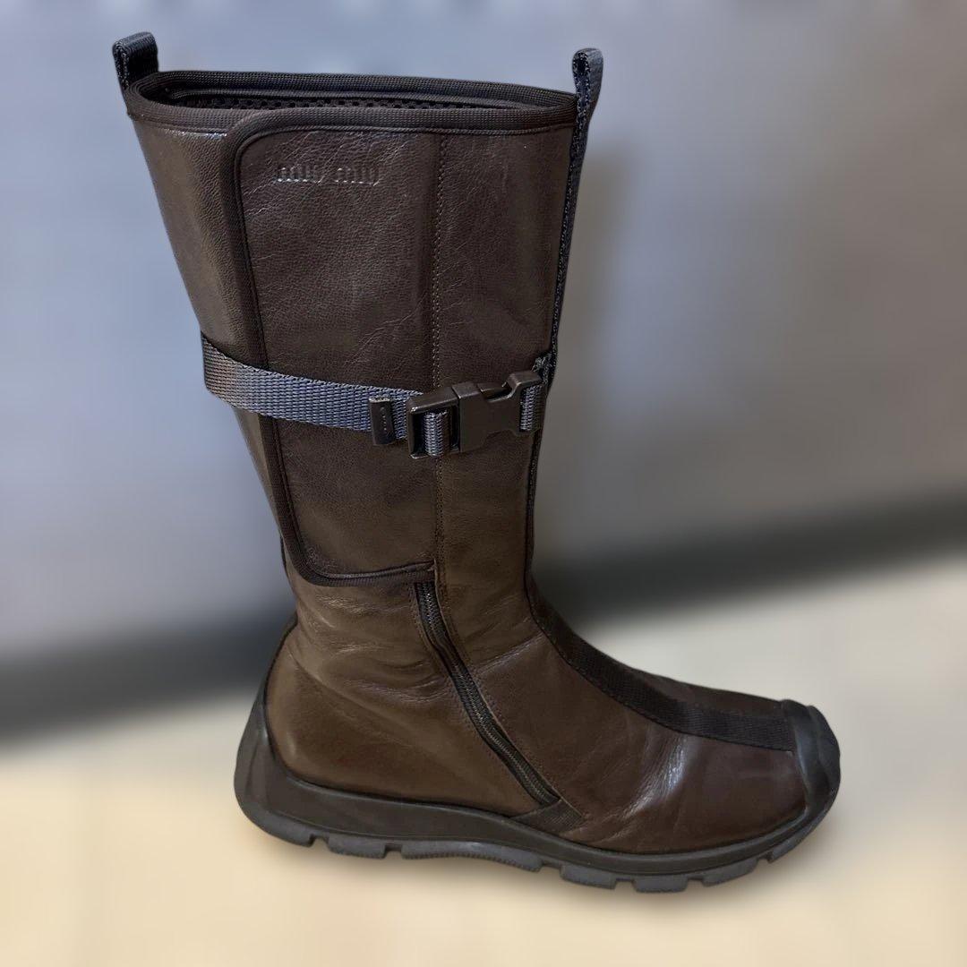 美品　miumiu ブラウンレザーブーツ ジッパー付き　36