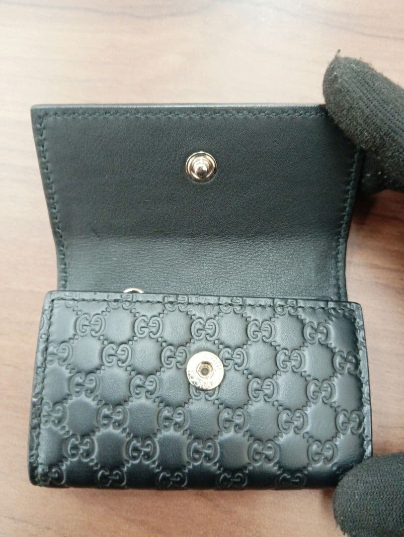 ほぼ未使用　GUCCI マイクロGG ブラックレザー キーケース 150402