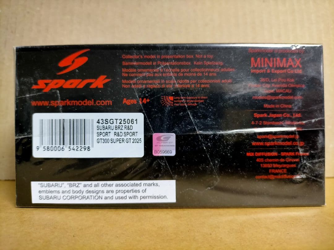 SPARK 1/43 スーパーGT 300 SUBARU 井口 山内 2025
