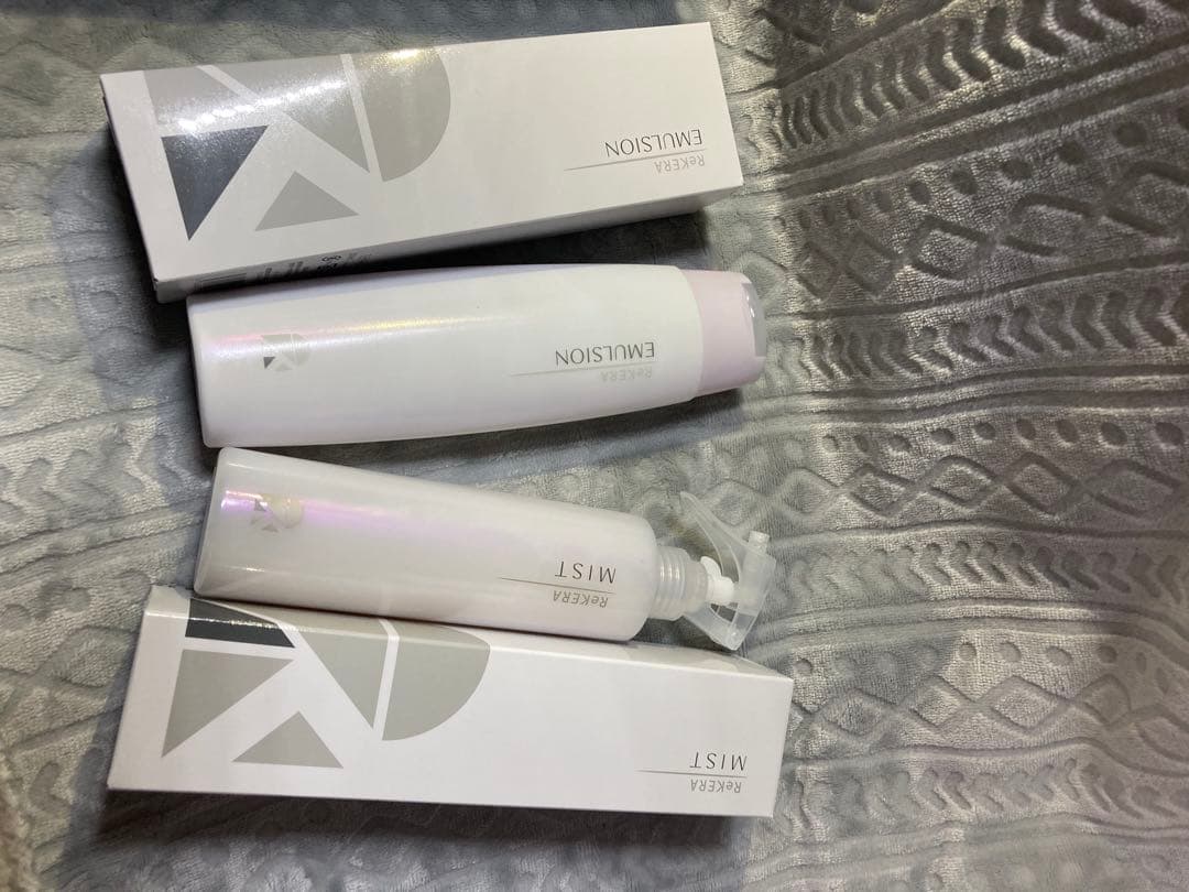 即日発送　正規品　リケラエマルジョン200m 箱無し&ミスト