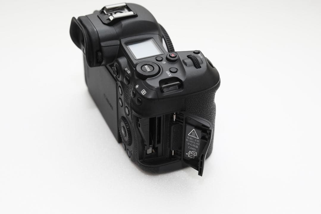 Canon EOS R5 一眼カメラボディ　【良品】