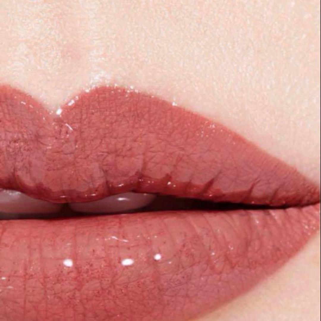 CHANEL ルルージュデュオ　ウルトラトゥニュ　186 ピンクヌード