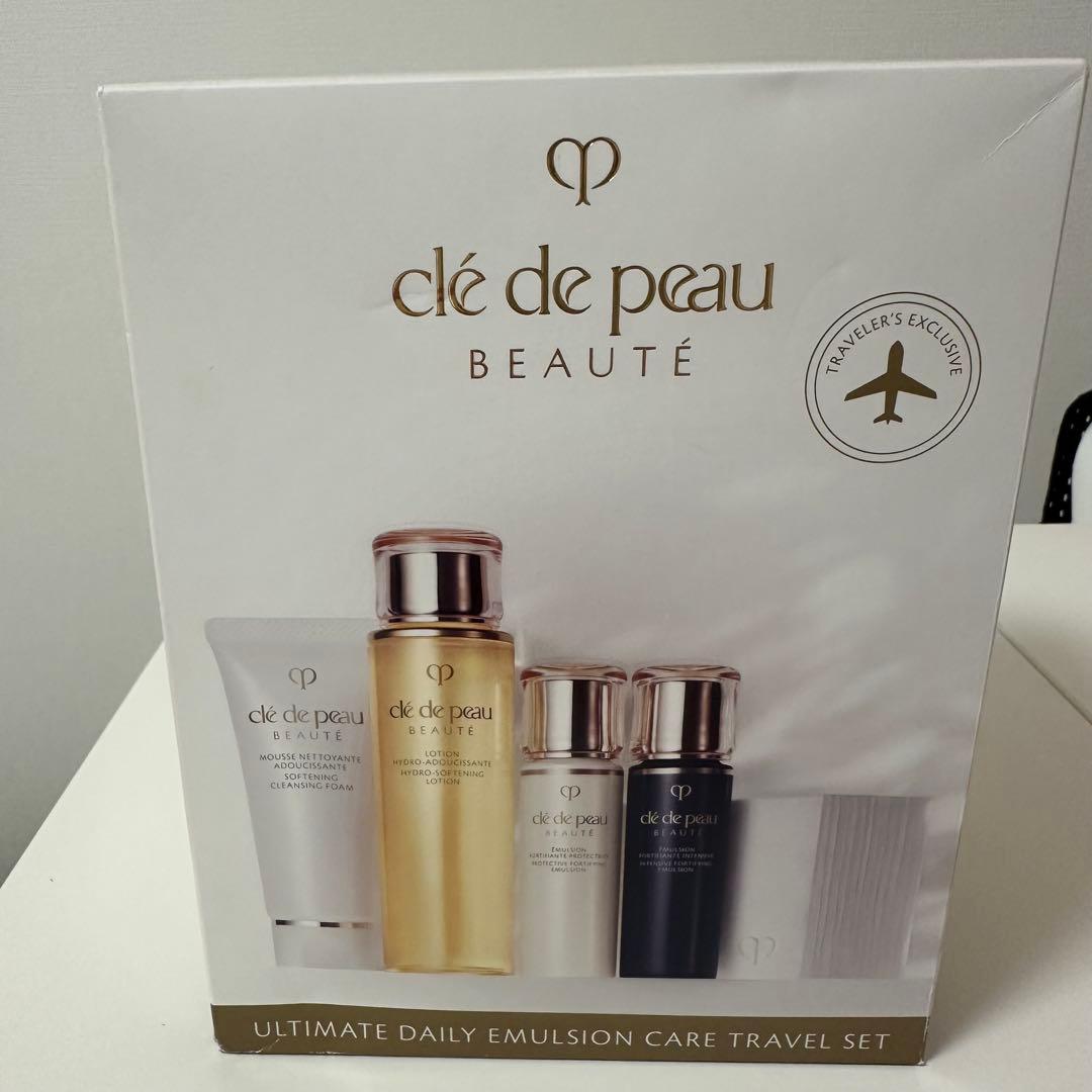 新品未使用クレ・ド・ポー ボーテ トラベルセット