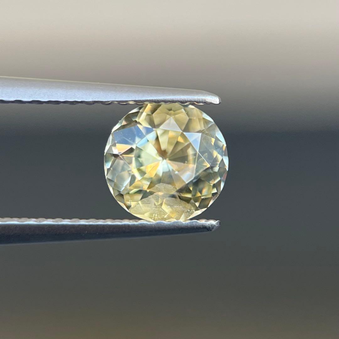 スリランカ産非加熱天然イエローサファイアルース