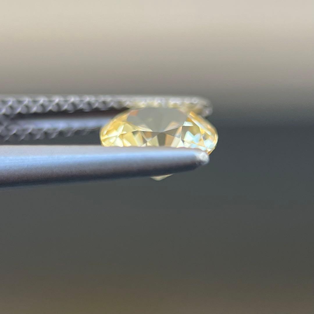 スリランカ産非加熱天然イエローサファイアルース