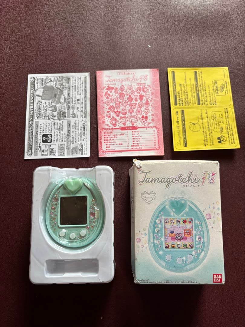 バンダイ たまごっちピース tamagotchi p's グリーン