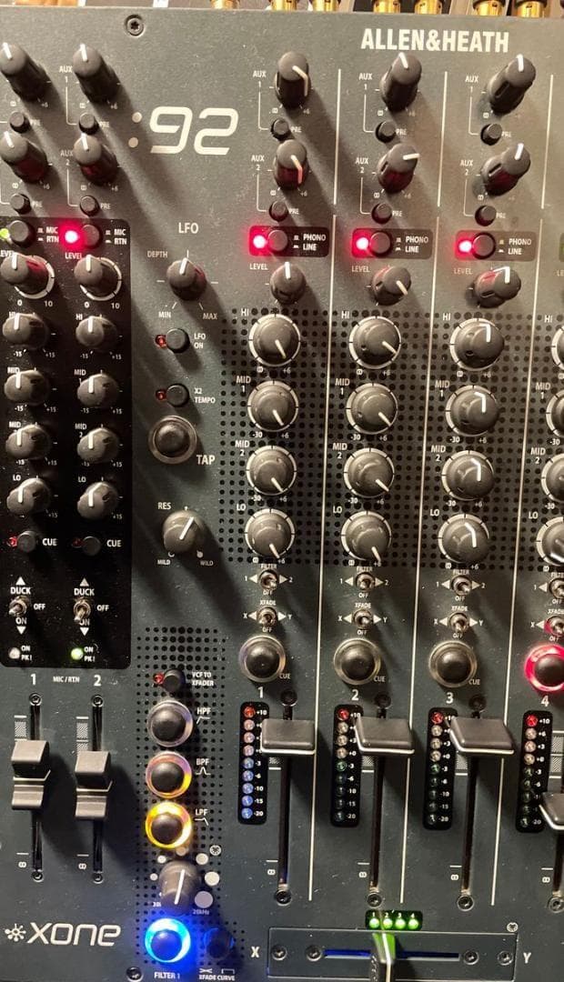 ALLEN&HEATH XONE:92 ミキサー アレンアンドヒース ゾーン