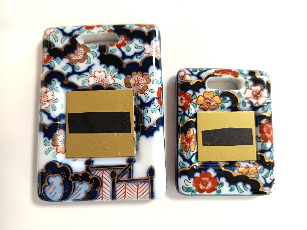 有田焼　ゴルフバッグ　ネームプレート　名札　染付古伊万里桜角型