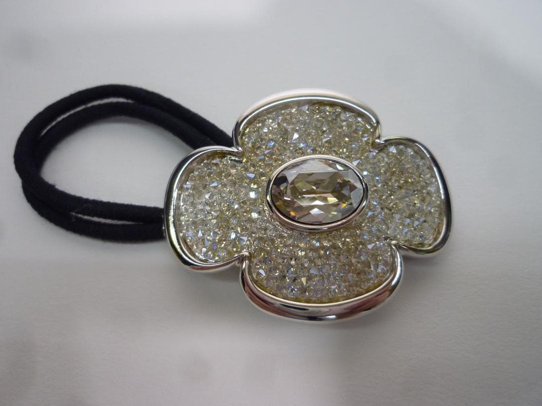 花型クリスタルヘアゴム