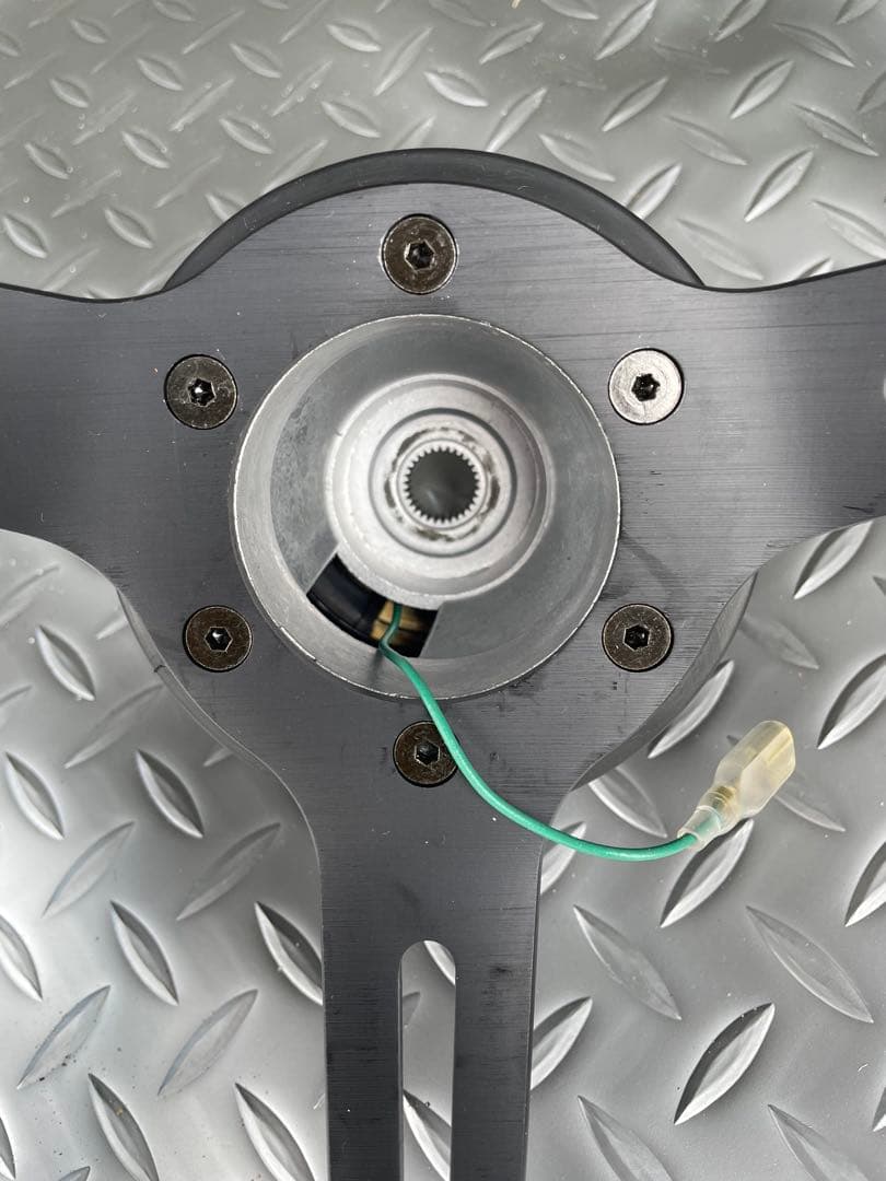 車　ボス　ナルディ　ハンドル　ハンドル本体　ステアリング