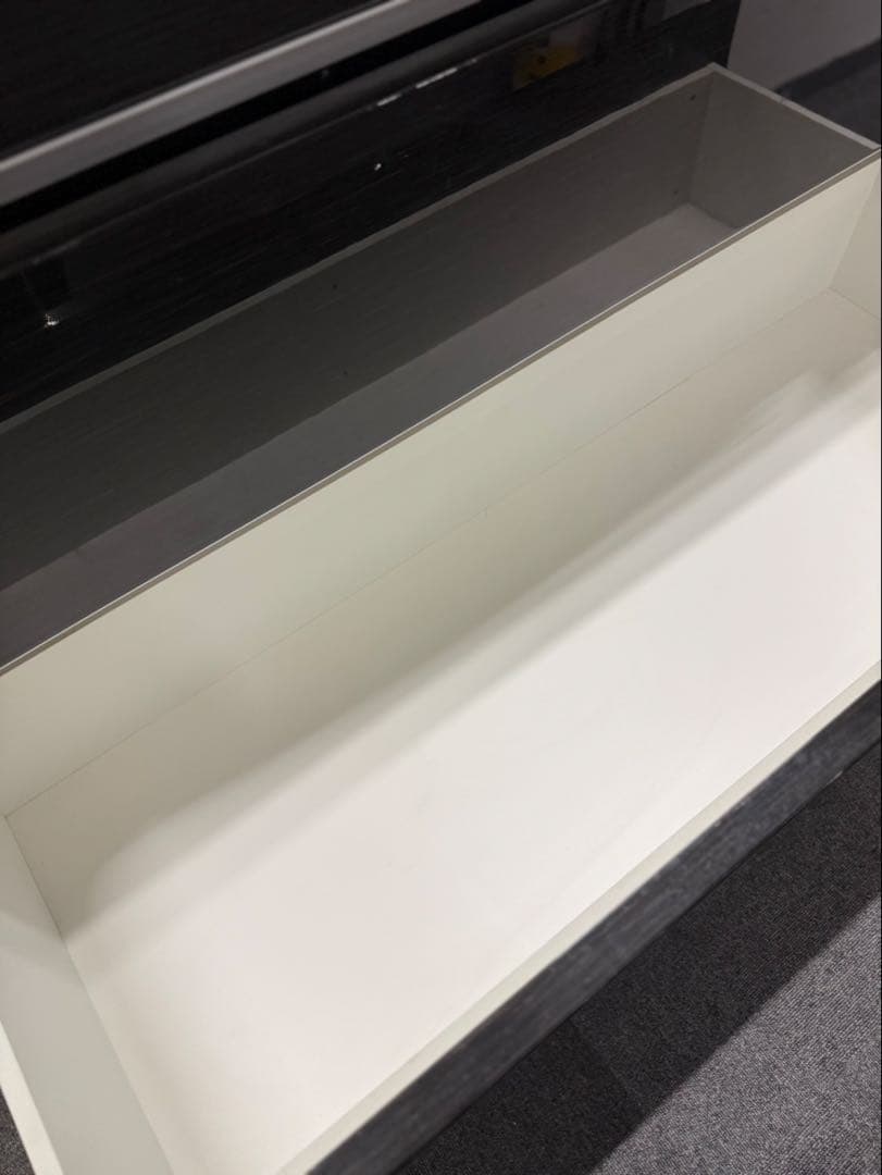 木製タンス　引き出し　洋服収納　小物入れ付き