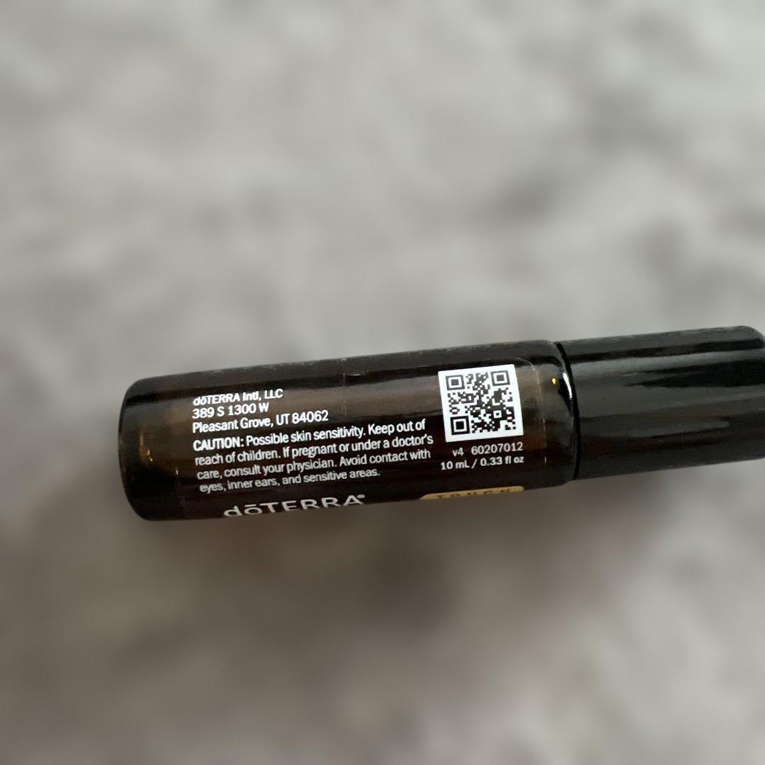 新品未使用 doTERRAヘリクリサムタッチ