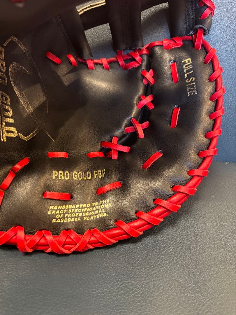 【匿名配送】激レア　ナイキ　海外モデル　ファーストミット　オーダー風カスタム