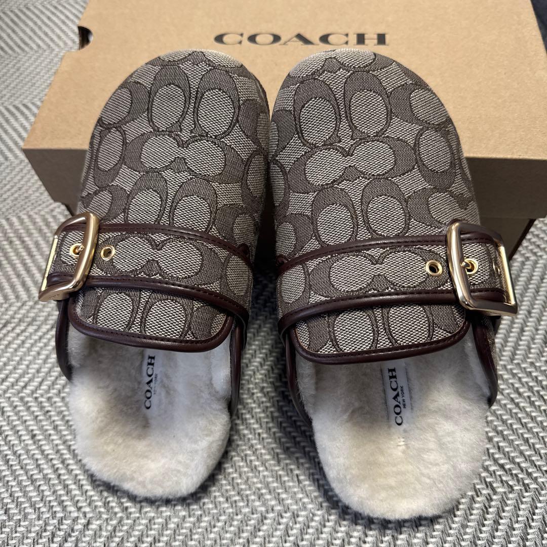 COACH コーチ　シグネチャー ジャカード　サンダル