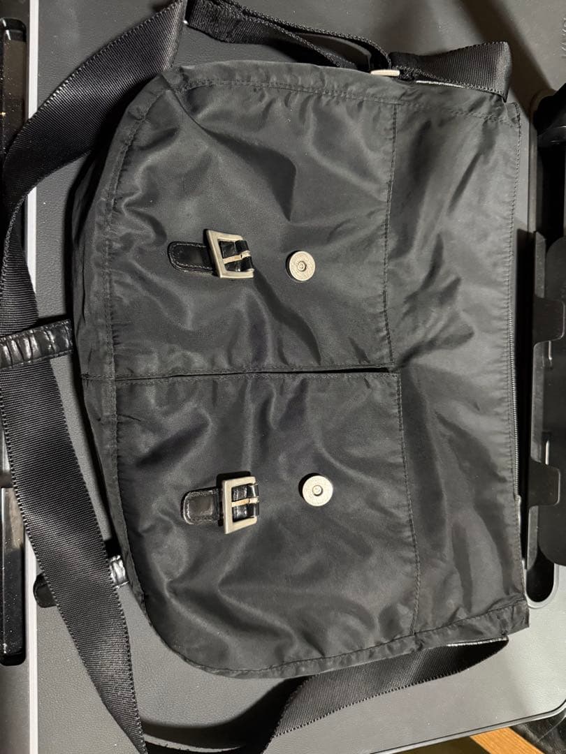 PRADA ショルダーバッグ