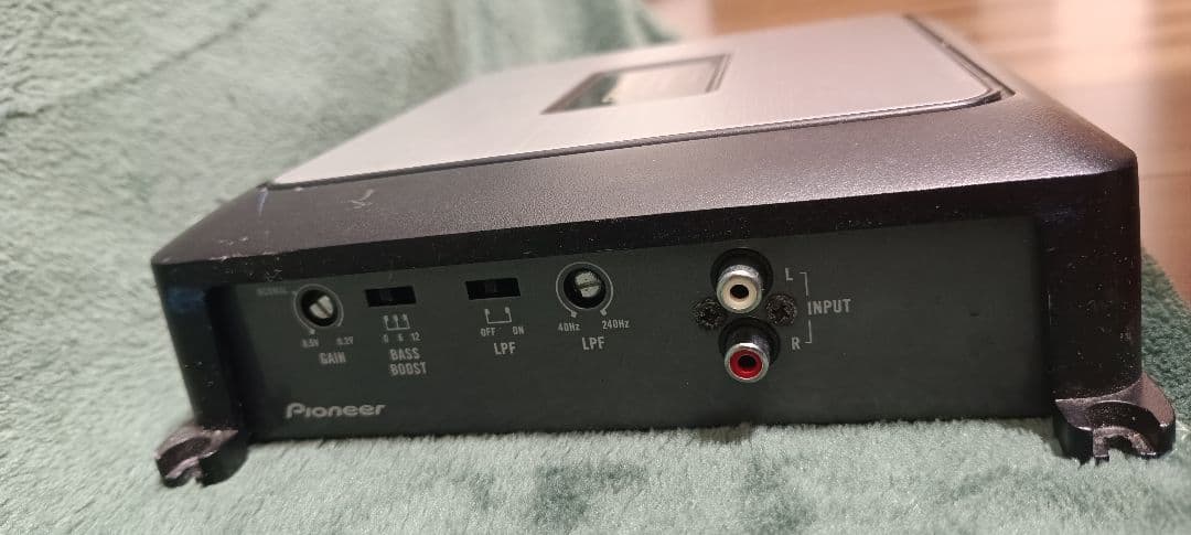 Pioneer carrozzeria 1ch アンプ　GM-D6100