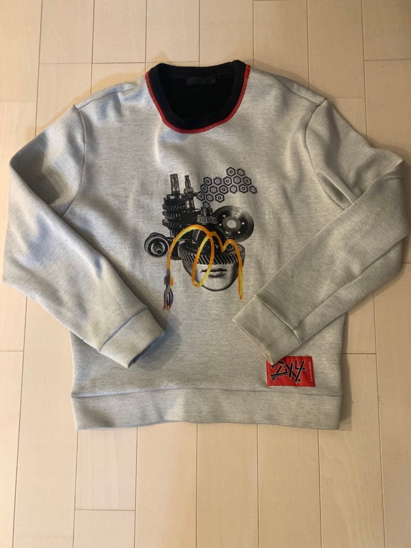 PRADA メンズ　グレー スウェット XS