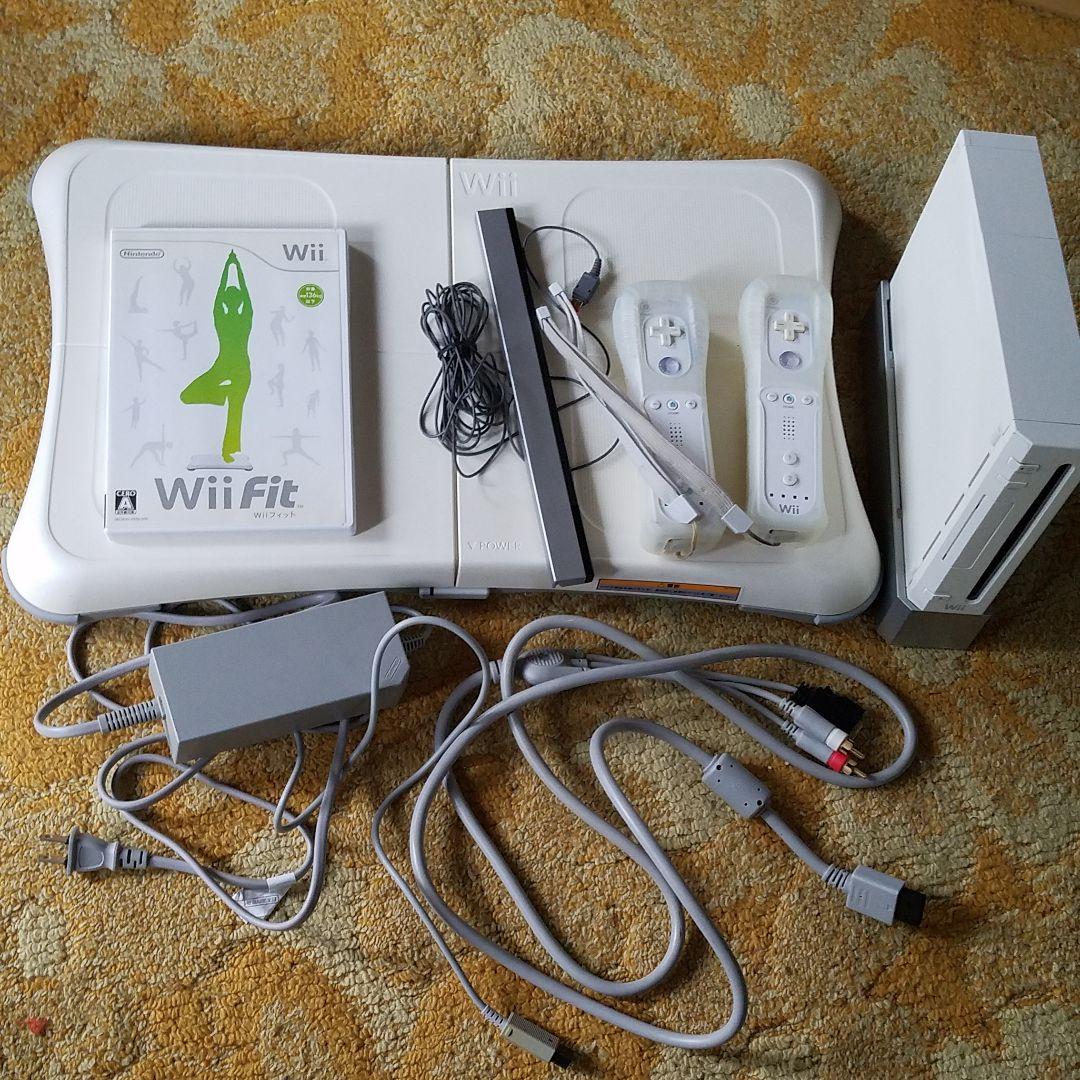 Wii 本体 コード wii fit リモコン ジャケット ストラップ付