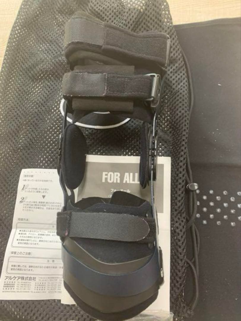 年末限定特価！DONJOY 膝前十字靭帯　右膝　装具　サポーター