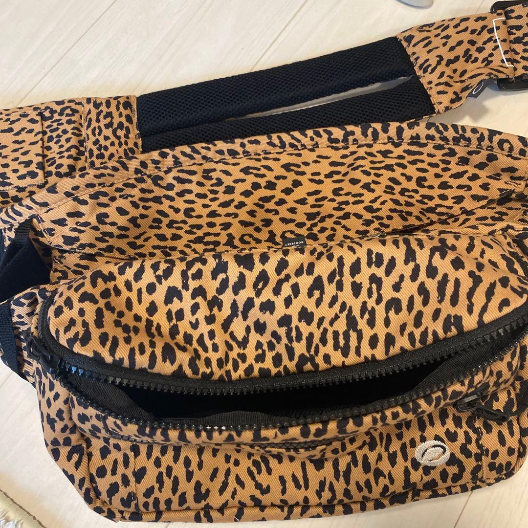 グスケット365抱っこ紐Plus ヒョウ柄