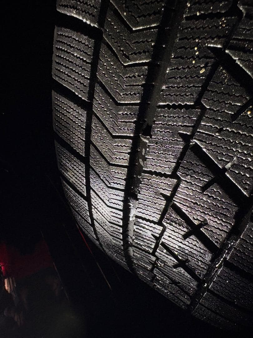 215 50 17 ブリジストン ブリザック VRX スタッドレス 4本セット①