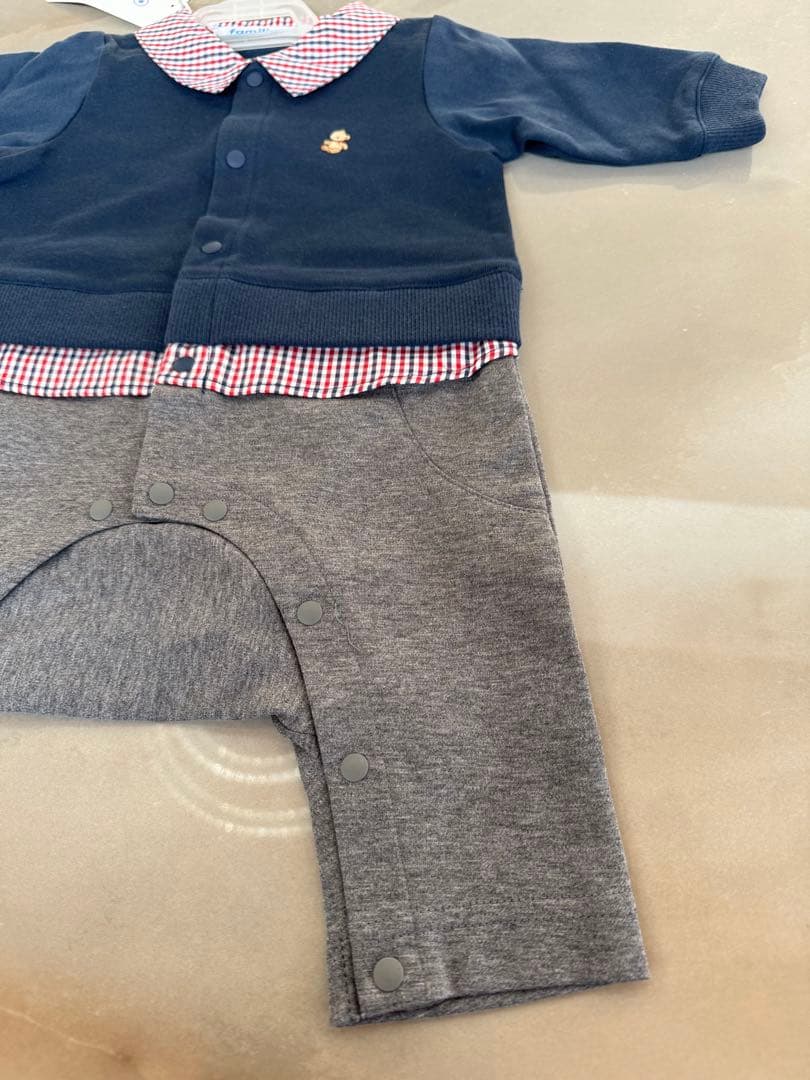 定価14300円新品未使用タグ付きファミリアロンパース60