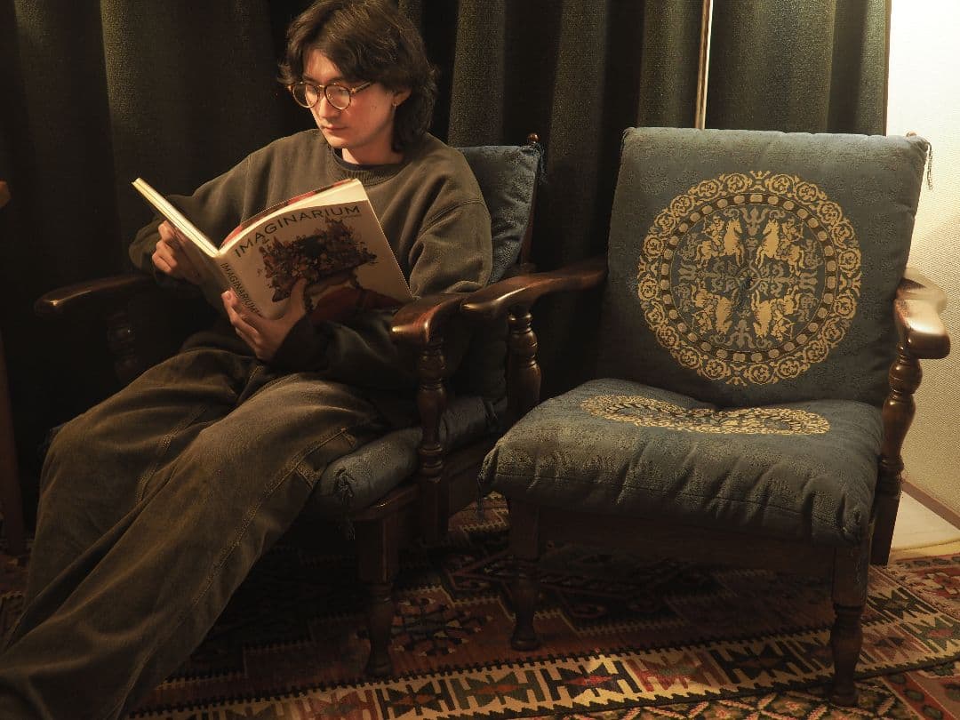 【値引中】“飛騨産業”キツツキアーム1pソファB