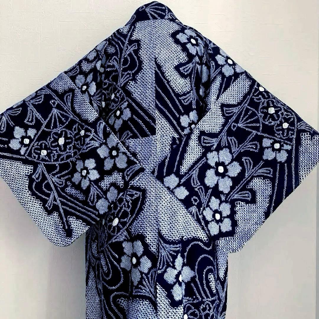 poko 有松絞り・有松鳴海絞り浴衣　手縫い　花繋ぎ　身丈154 No55