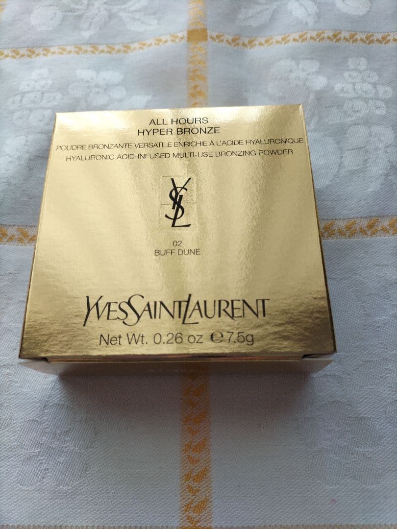 【新品未使用】イヴ・サンローラン　オールアワーズハイパーブロンザー02フランス製