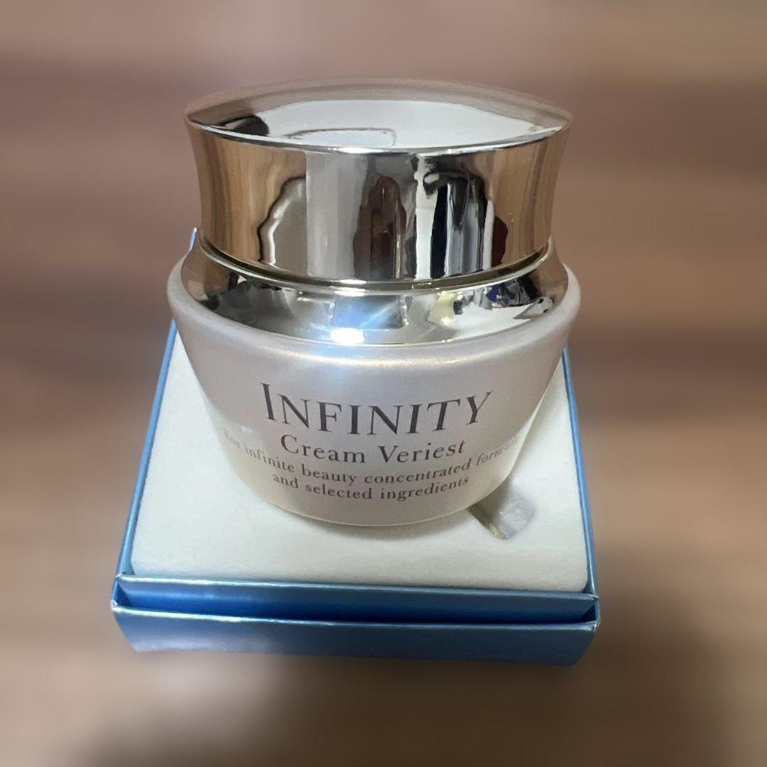 インフィニティ　クリームベリエスト