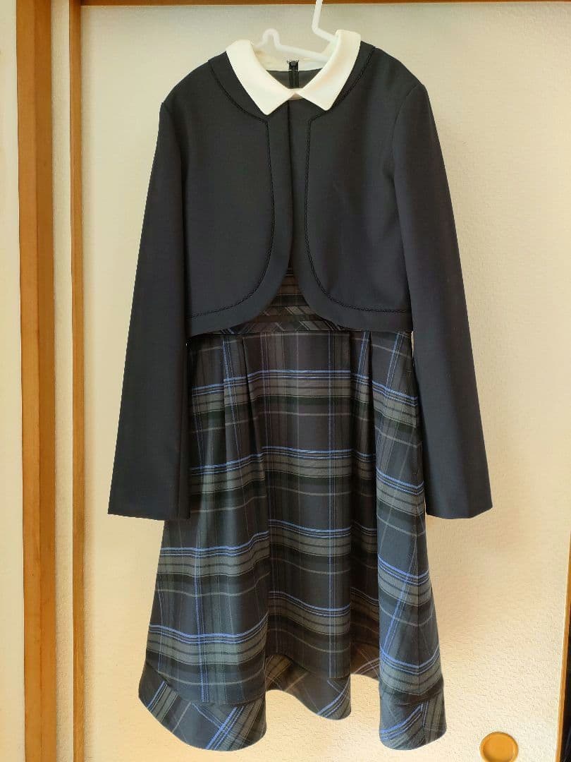 美品卒服ポンポネットジュニア　ジャケット&ワンピースセット